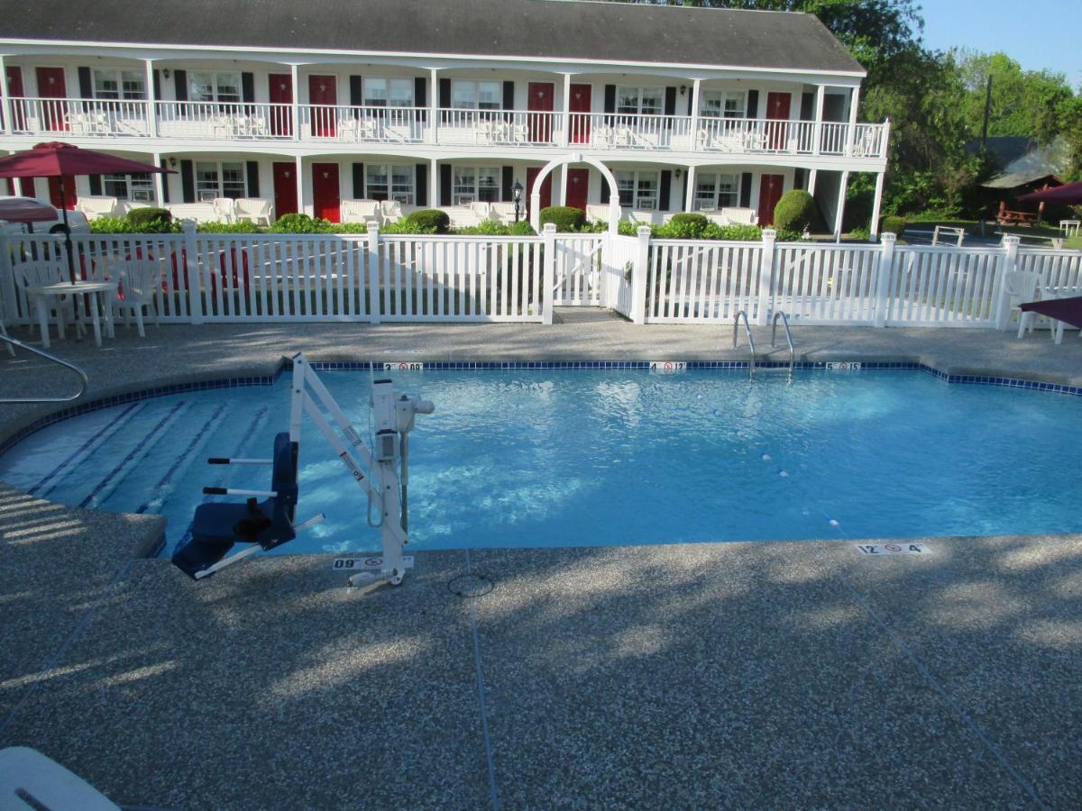 Long Beach Motor Inn York Εξωτερικό φωτογραφία