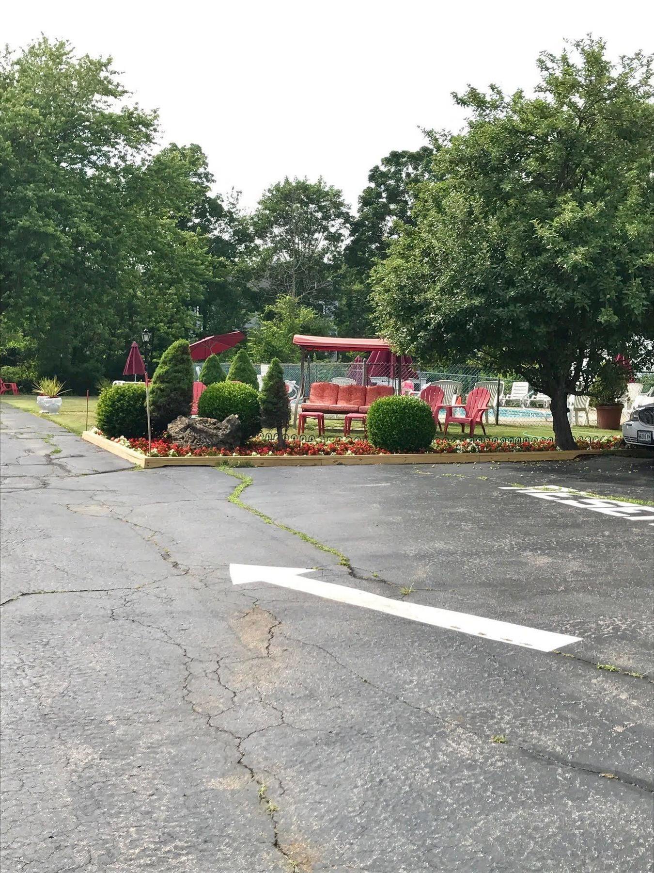 Long Beach Motor Inn York Εξωτερικό φωτογραφία