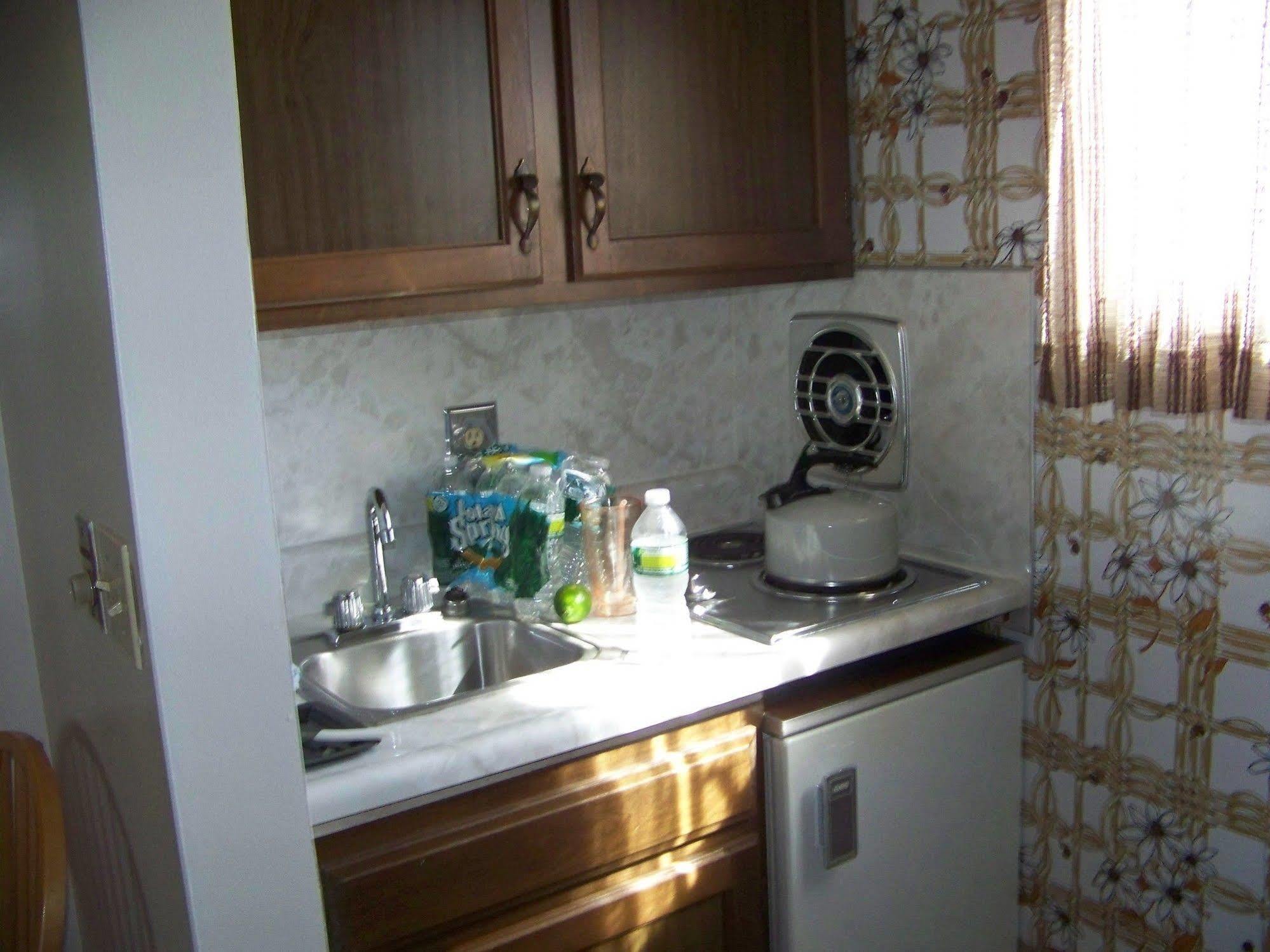 Long Beach Motor Inn York Εξωτερικό φωτογραφία