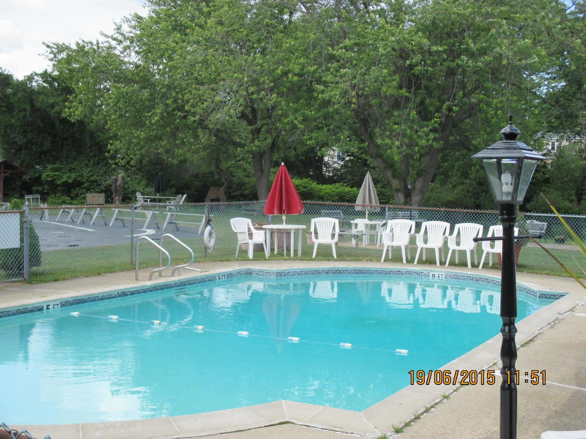 Long Beach Motor Inn York Εξωτερικό φωτογραφία
